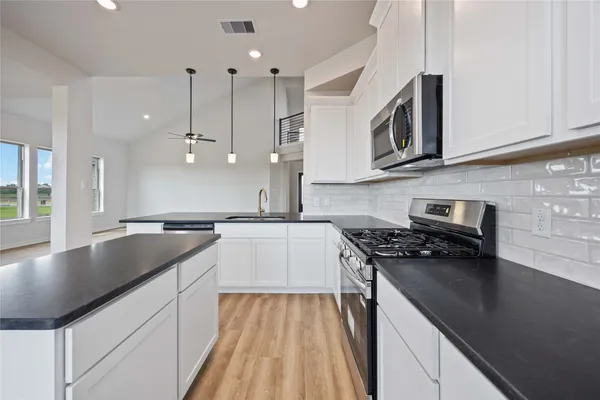 $508,085 | 6711 Pelican Lane, Beasley, TX 77417