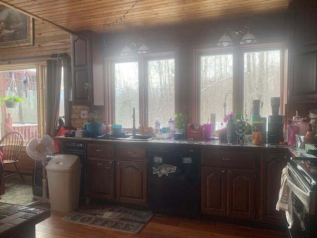 40 Blueberry Hill Road Winterport, ME 04496 - Photo 5 of 18 thumbnail_IMG_4017