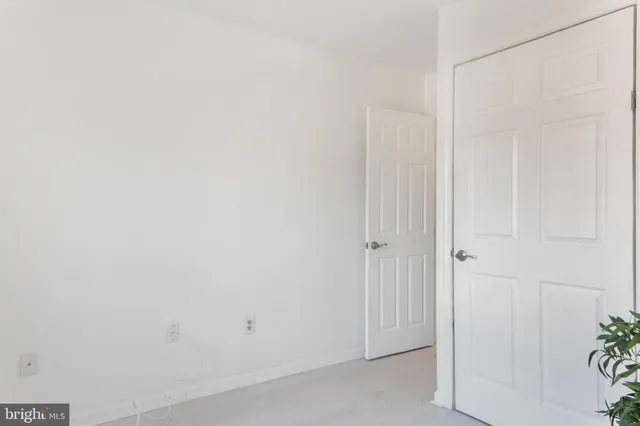 $137,500 | 8 Cloverwood Court, Unit 303, Essex, MD 21221