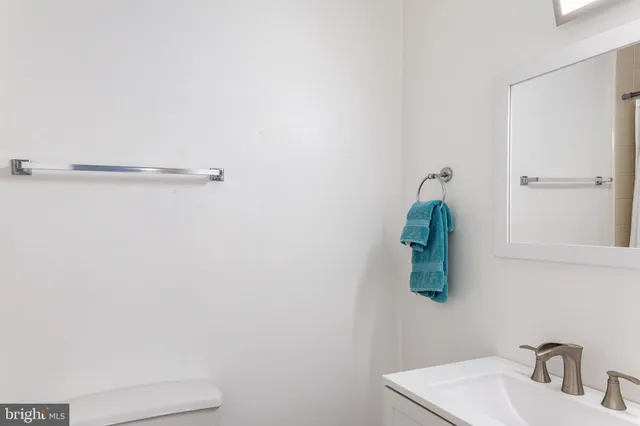 $137,500 | 8 Cloverwood Court, Unit 303, Essex, MD 21221