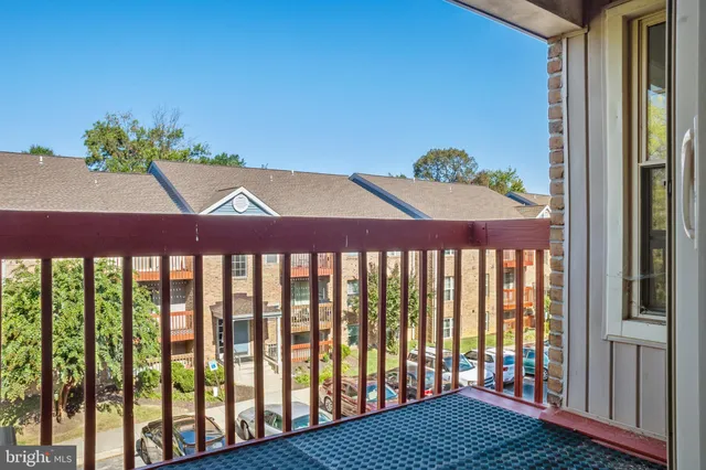 $137,500 | 8 Cloverwood Court, Unit 303, Essex, MD 21221