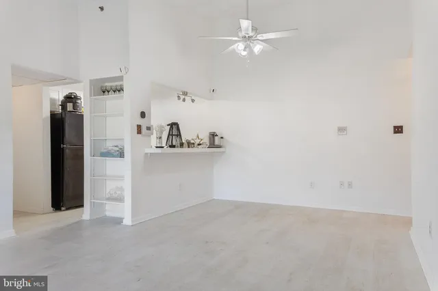 $137,500 | 8 Cloverwood Court, Unit 303, Essex, MD 21221