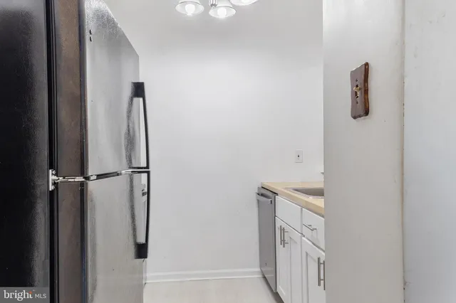 $137,500 | 8 Cloverwood Court, Unit 303, Essex, MD 21221