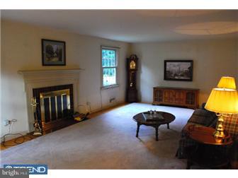 415 Covered Bridge Road Cherry Hill, NJ 08034 - Photo 2 of 12 Living Room