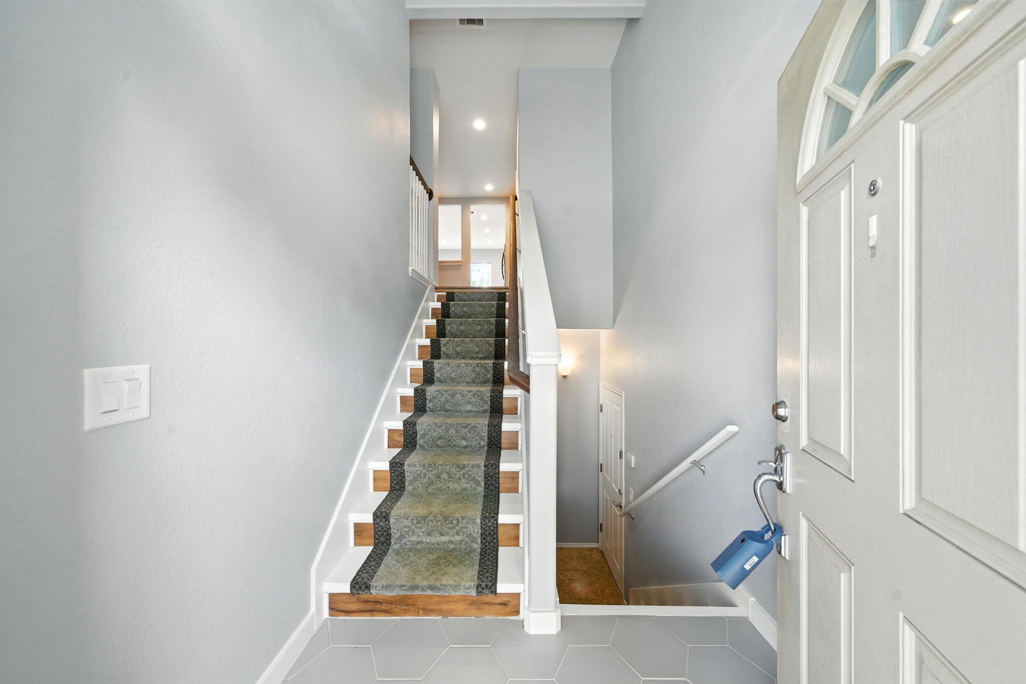 13600 Breton Ridge Street, Unit 7B Houston, TX 77070 - Photo 4 of 23