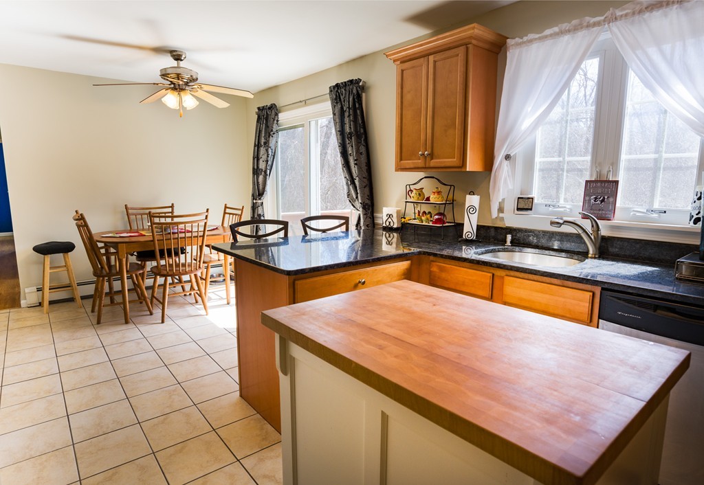 394 Mendon Road Northbridge, MA 01534 - Photo 6 of 19 Gallery Image 6