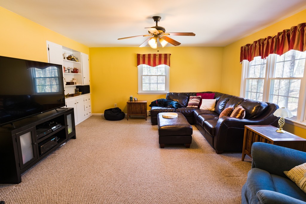 394 Mendon Road Northbridge, MA 01534 - Photo 7 of 19 Gallery Image 7