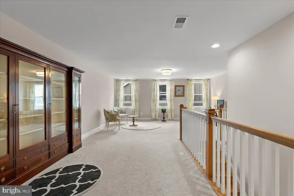 $780,000 | 117 Mallard Dr Lake, Stephens City, VA 22655