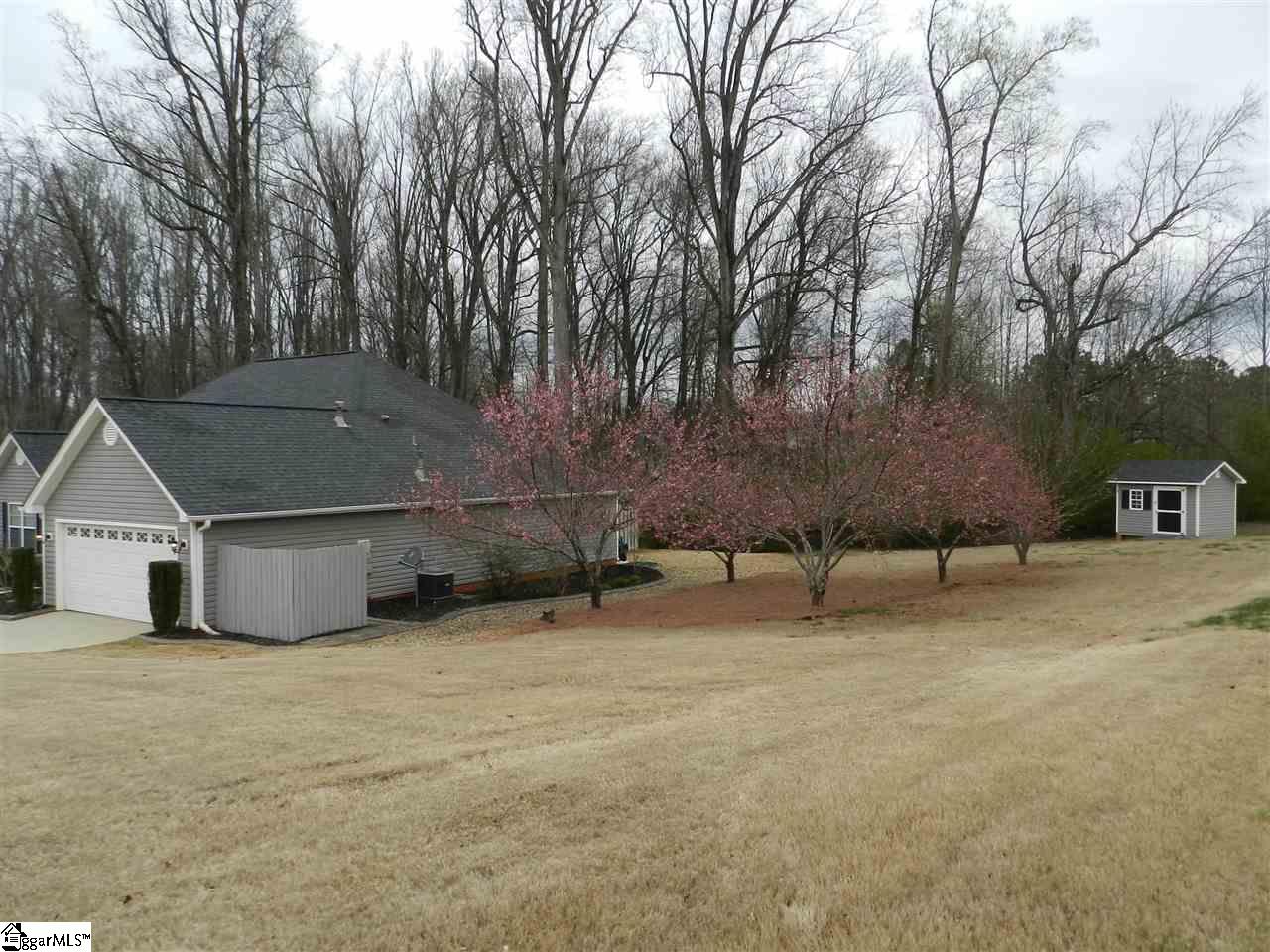 104 Watercourse Way Greer, SC 29651 - Photo 8 of 36 Gallery Image 8