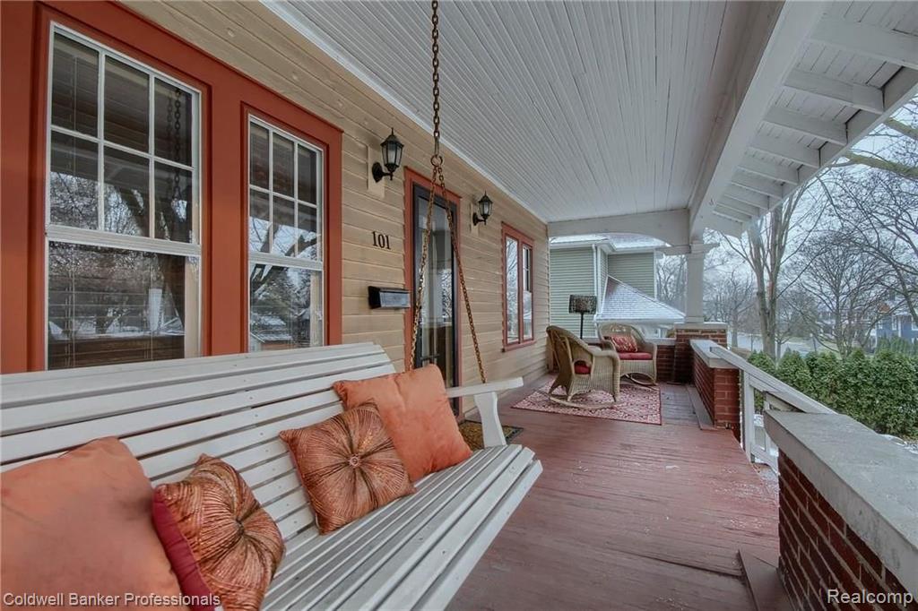 101 Base Line Road Northville, MI 48167 - Photo 4 of 33