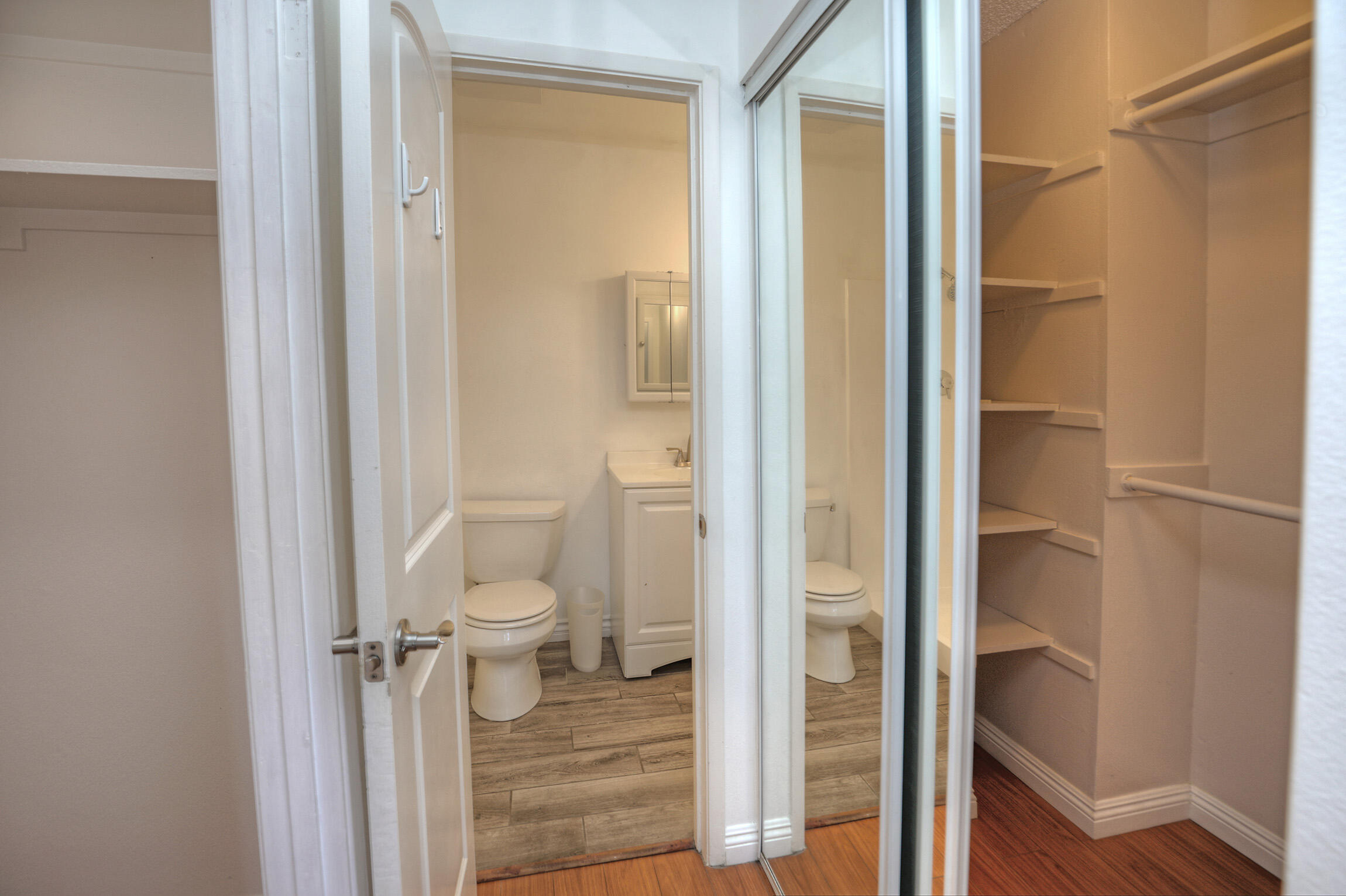 361 Northgate Drive, Unit D Goleta, CA 93117 - Photo 12 of 22 a bathroom that has a toilet in it