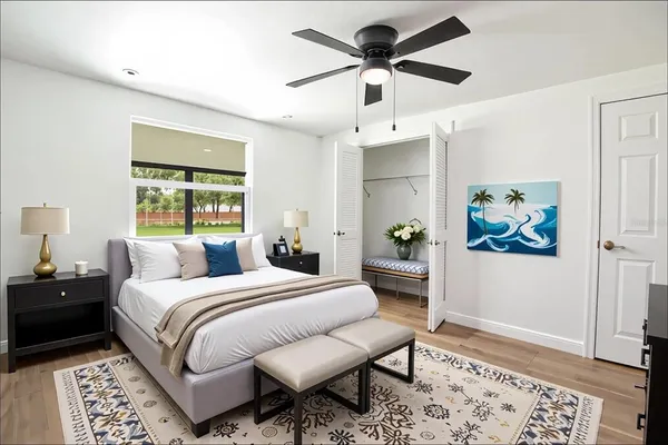 a view of a house with backyard