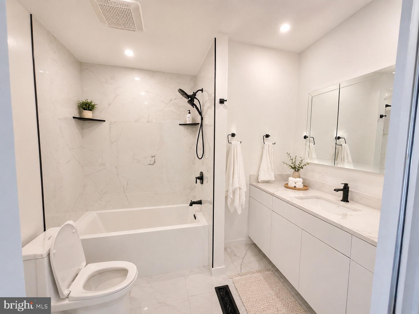 1202 Canyon Road Silver Spring, MD 20904 - Photo 5 of 11 Primary Bathroom