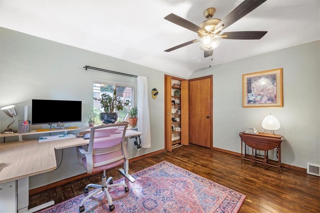 615 Cascade Road Pittsburgh, PA 15221 - Photo 34 of 48 Gallery Image 34