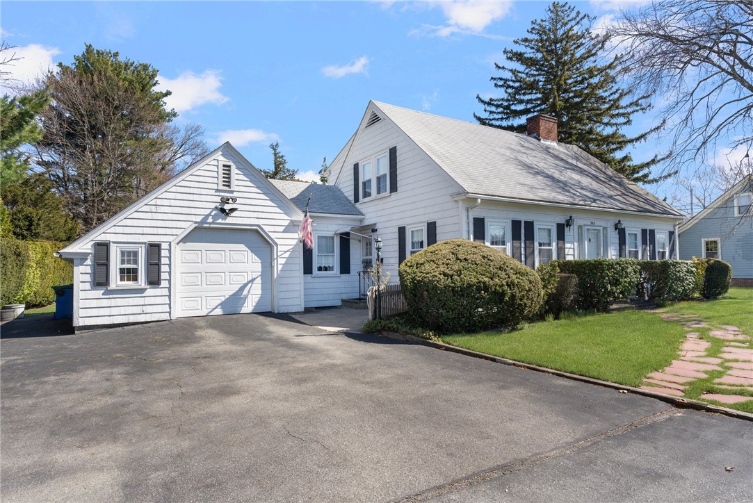 865 Main Avenue Warwick, RI 02886 - Photo 2 of 42