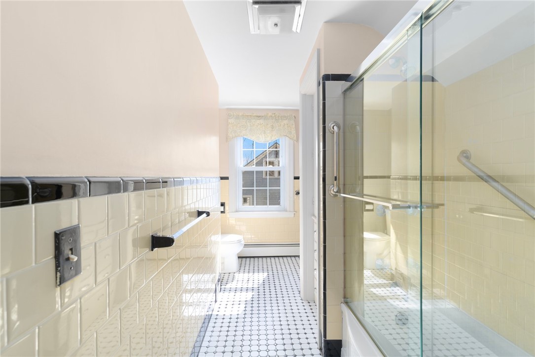 865 Main Avenue Warwick, RI 02886 - Photo 26 of 42