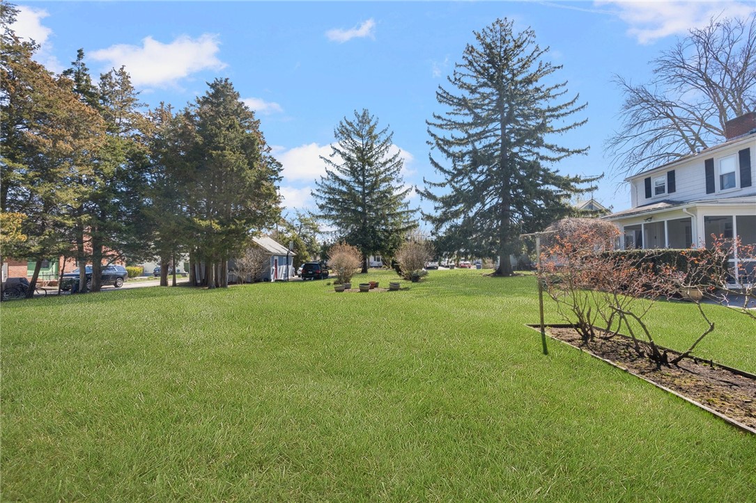 865 Main Avenue Warwick, RI 02886 - Photo 37 of 42