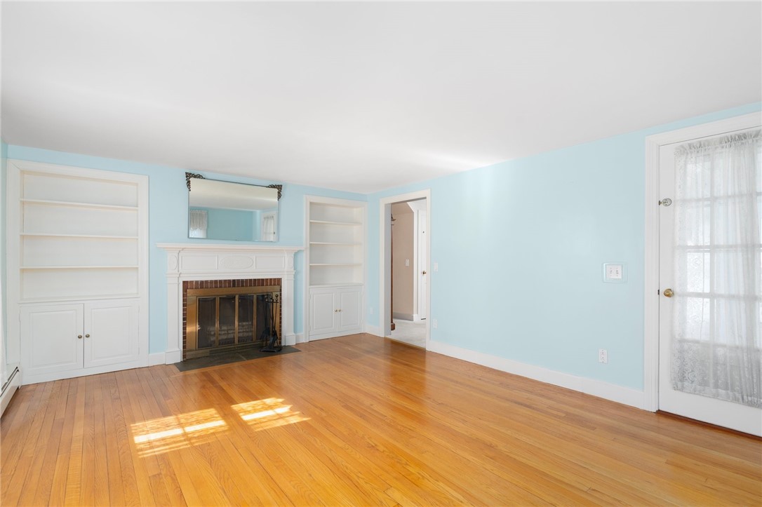 865 Main Avenue Warwick, RI 02886 - Photo 6 of 42