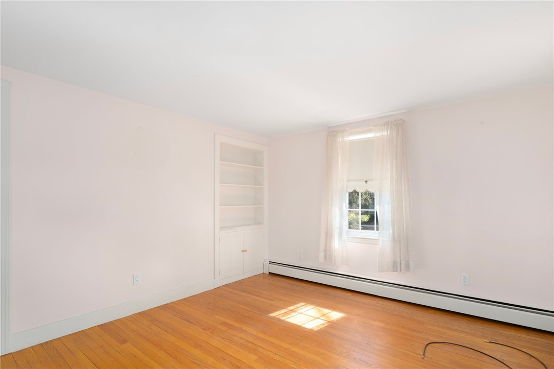 865 Main Avenue Warwick, RI 02886 - Photo 9 of 42