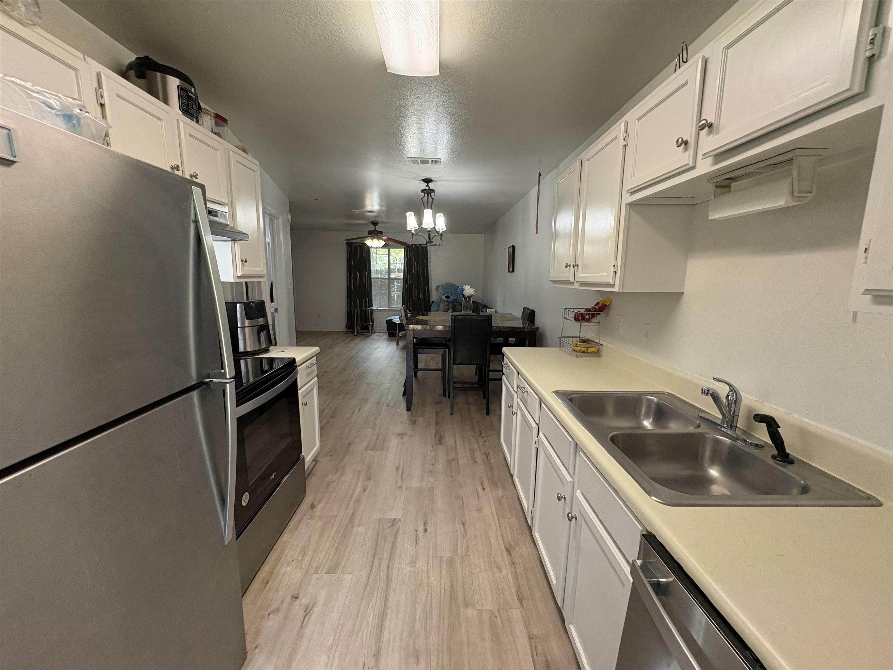1264 Ocala Road, Unit B Tallahassee, FL 32304 - Photo 12 of 19