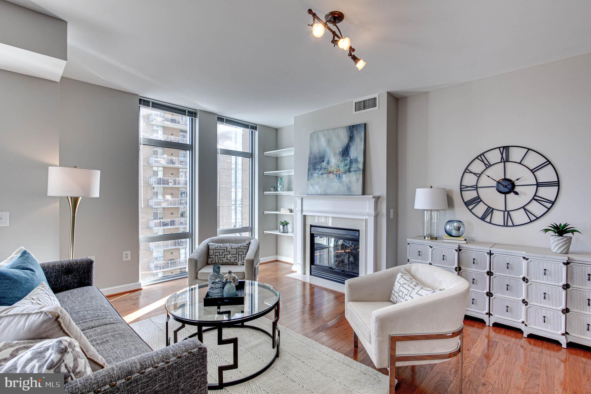 11990 Market Street, Unit 817 Reston, VA 20190 - Photo 5 of 75 Living Room