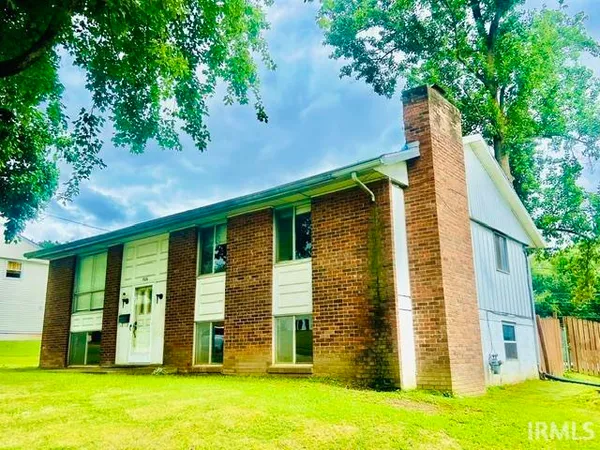 $140,000 | 1106 Westchester Court, Evansville, IN 47710