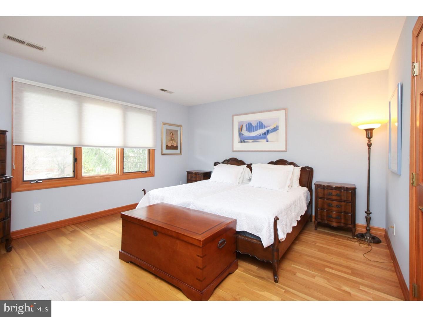 21 Cove Road Moorestown, NJ 08057 - Photo 22 of 25 Bedroom 4