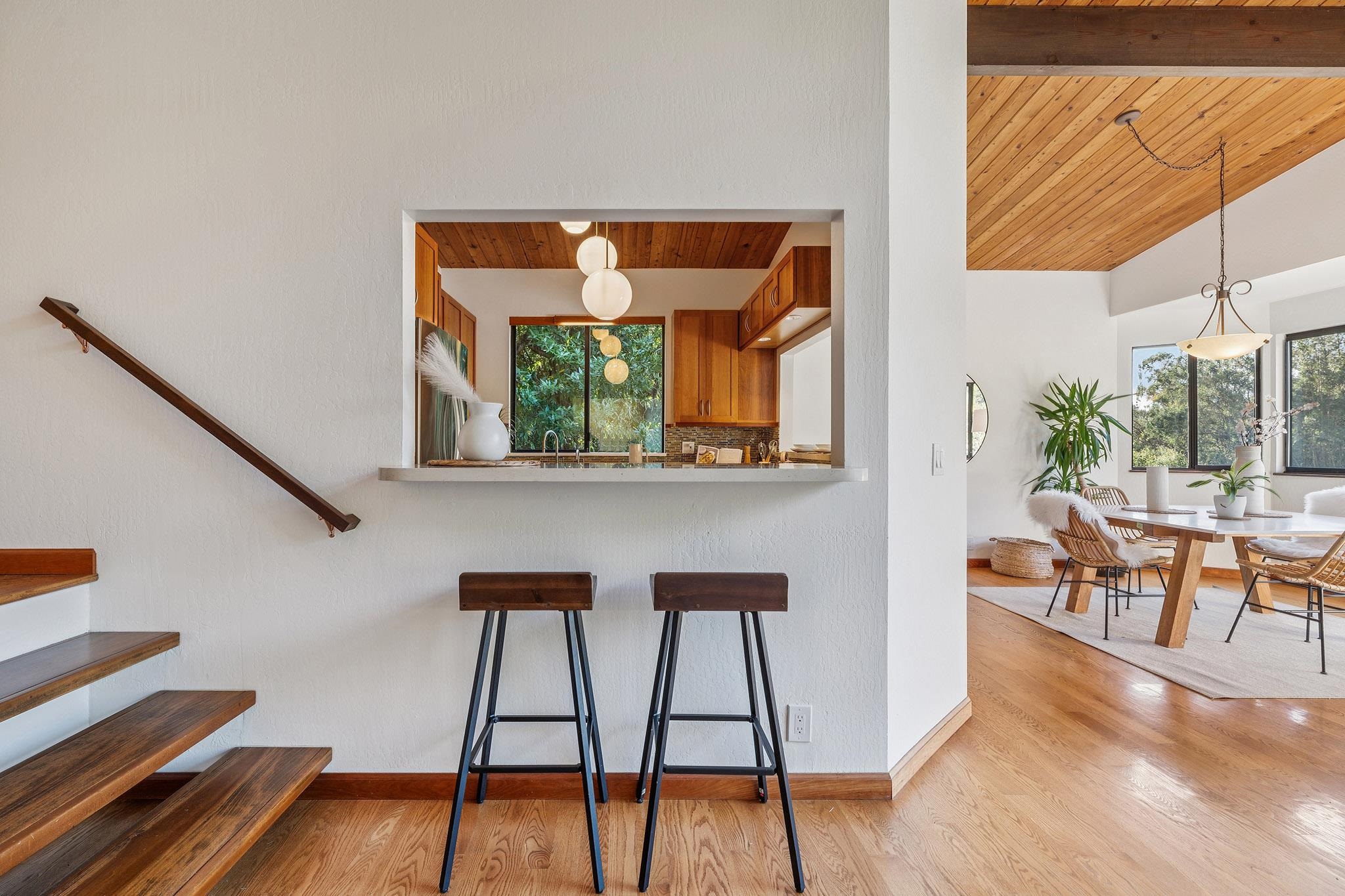 1375 Alvarado Road Berkeley, CA 94705 - Photo 6 of 40