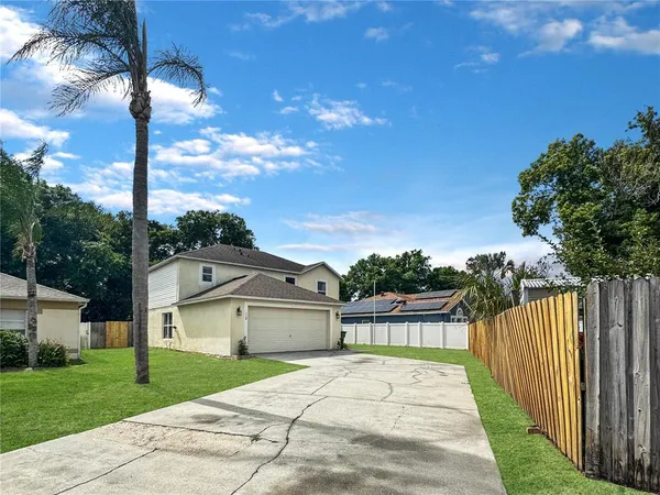 $2,195 | 118 Oak View Place, Sanford, FL 32773