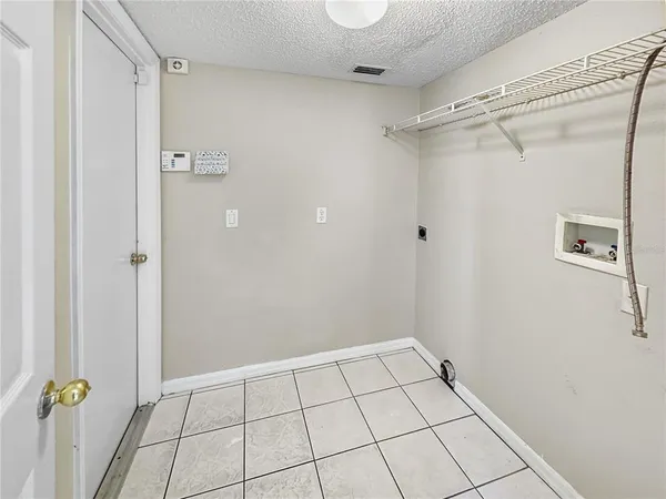 $2,195 | 118 Oak View Place, Sanford, FL 32773