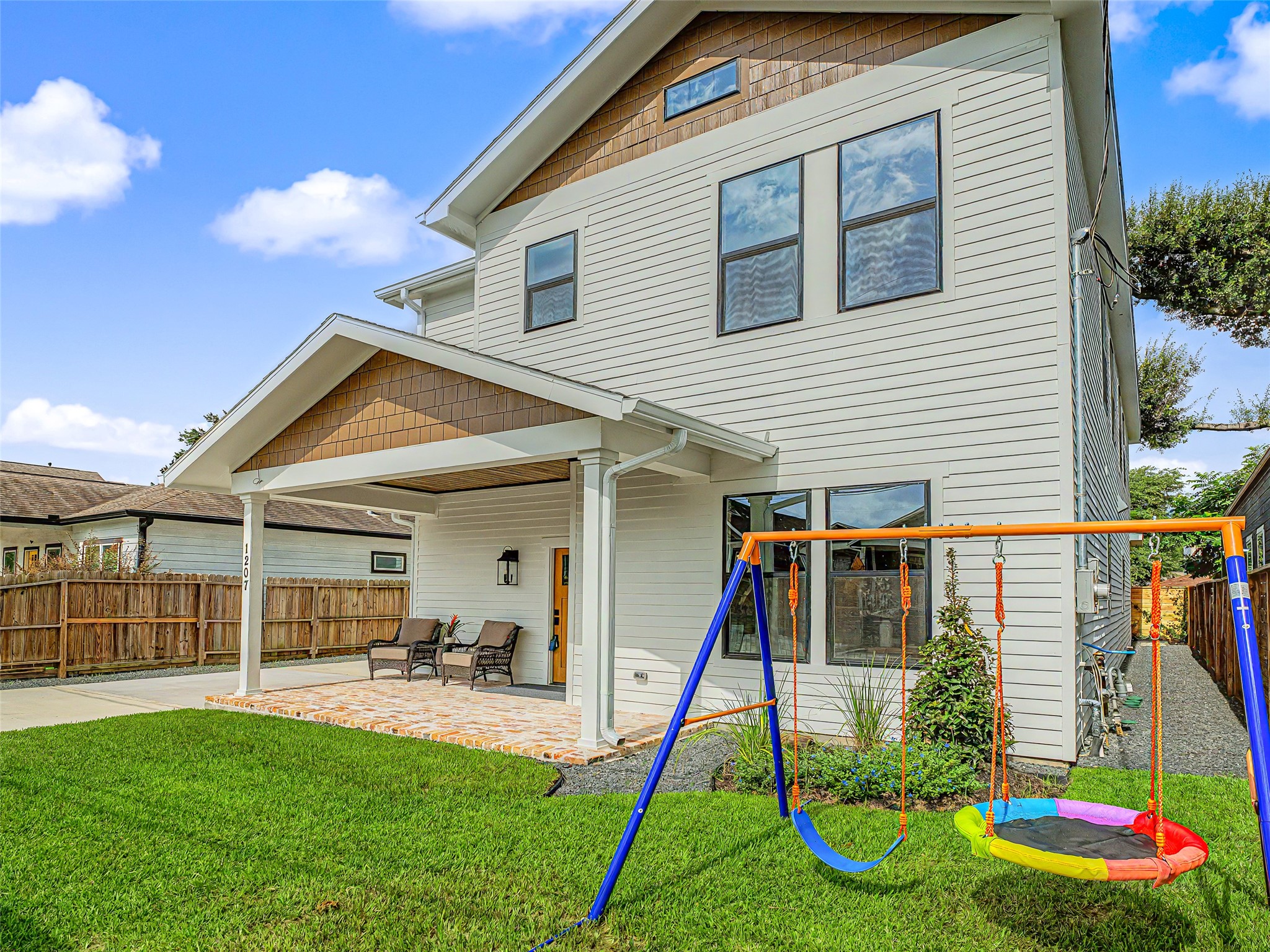 1207 Tabor Street Houston, TX 77009 - Photo 4 of 45