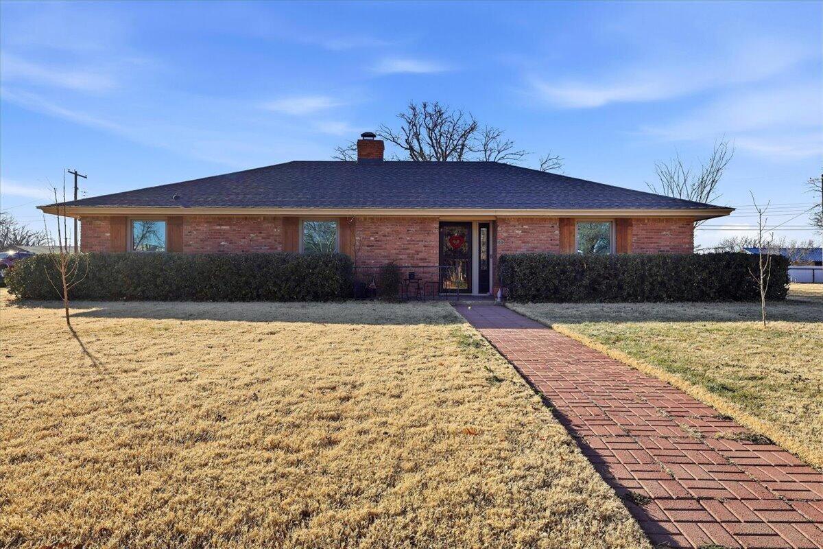 1401 Avenue North Ralls, TX 79357 - Photo 4 of 46 04-298ad4e3-275c-46f6-b6a2-c0f8f3dc9ba9_