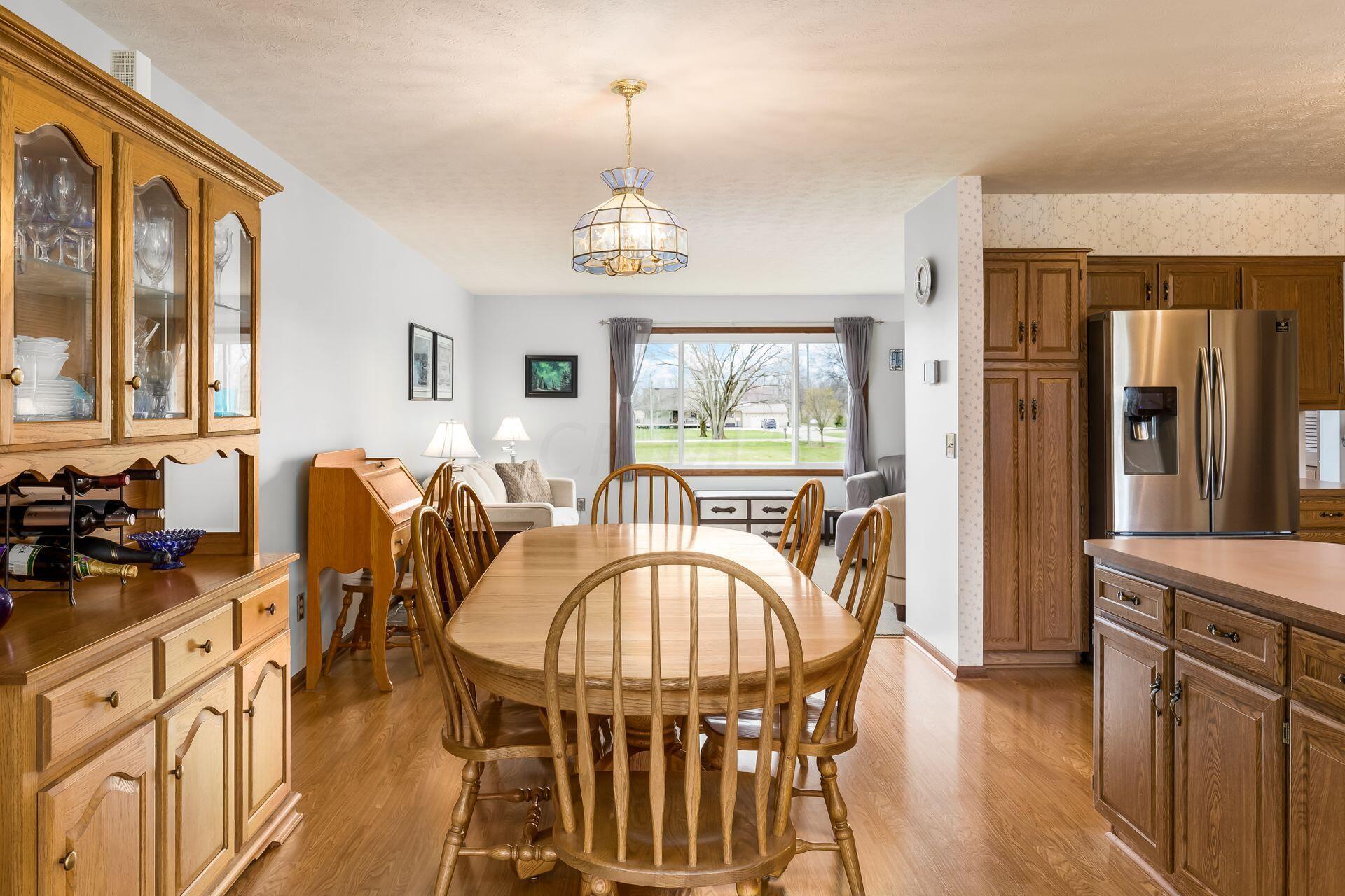 1710 Buttermilk Hill Road Delaware, OH 43015 - Photo 18 of 59 Dining Room