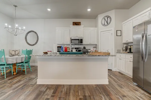 $350,000 | 1404 17th Street, Unit AB, Shallowater, TX 79363