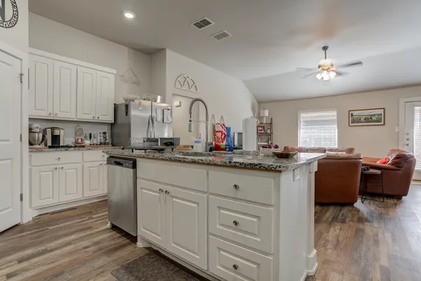 $350,000 | 1404 17th Street, Unit AB, Shallowater, TX 79363