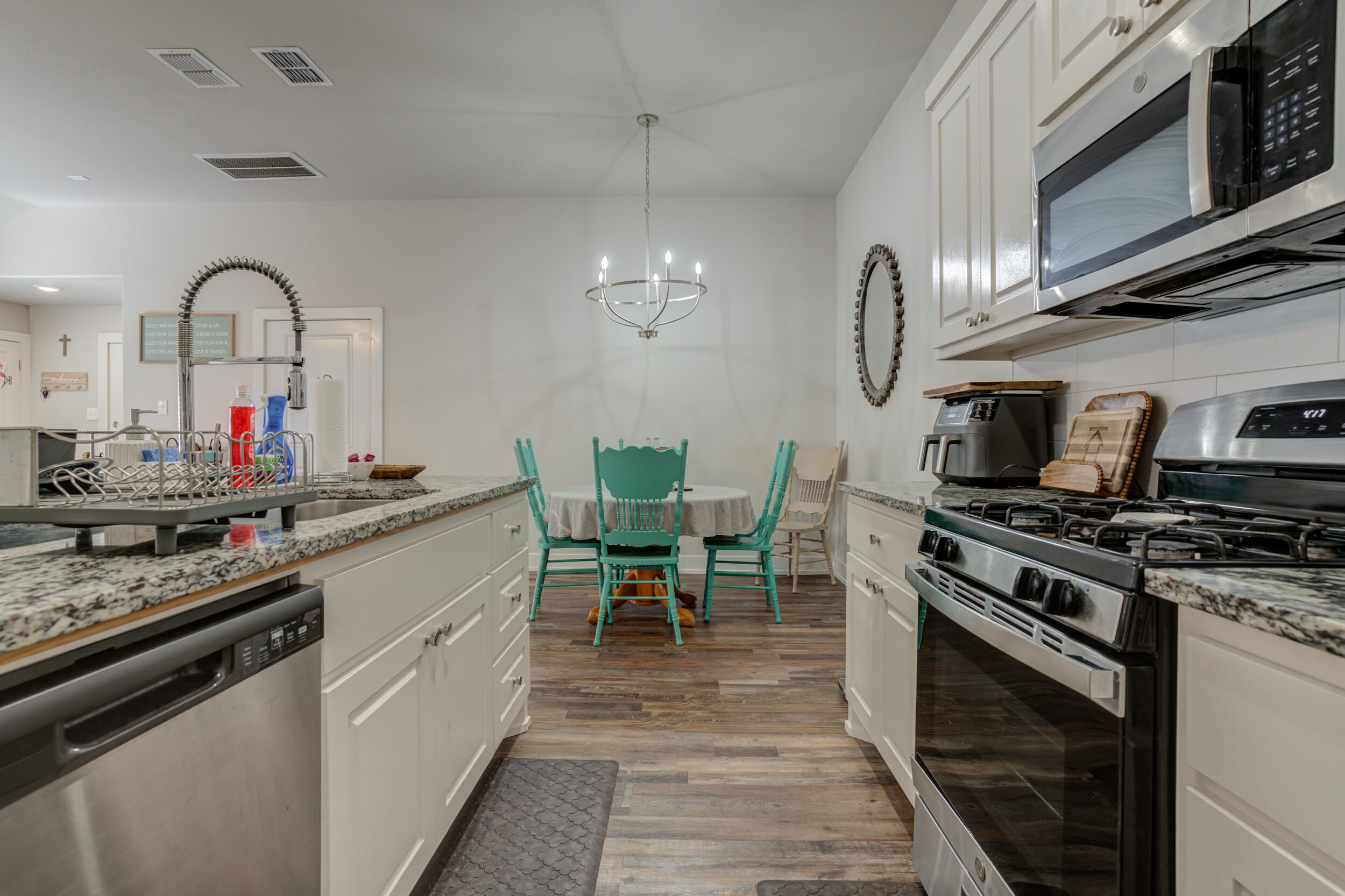 1404 17th Street, Unit AB Shallowater, TX 79363 - Photo 25 of 62 Side A