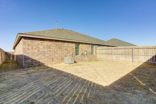 $350,000 | 1404 17th Street, Unit AB, Shallowater, TX 79363