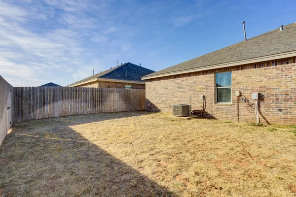 $350,000 | 1404 17th Street, Unit AB, Shallowater, TX 79363