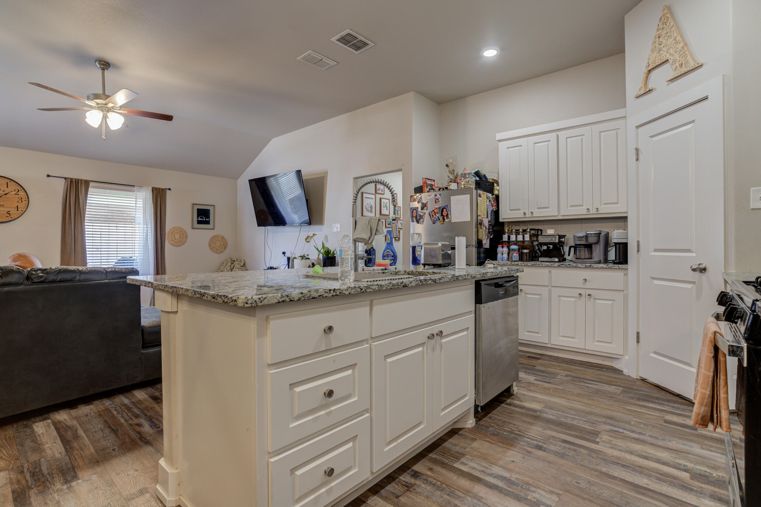 1404 17th Street, Unit AB Shallowater, TX 79363 - Photo 51 of 62 Side B