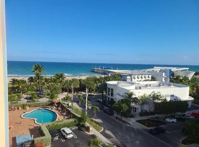 $2,000 | 305 North Pompano Beach Boulevard, Unit 706, Pompano Beach, FL 33062