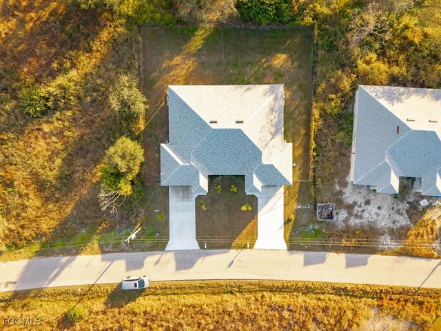 $2,000 | 4419 22nd Street Southwest, Lehigh Acres, FL 33973