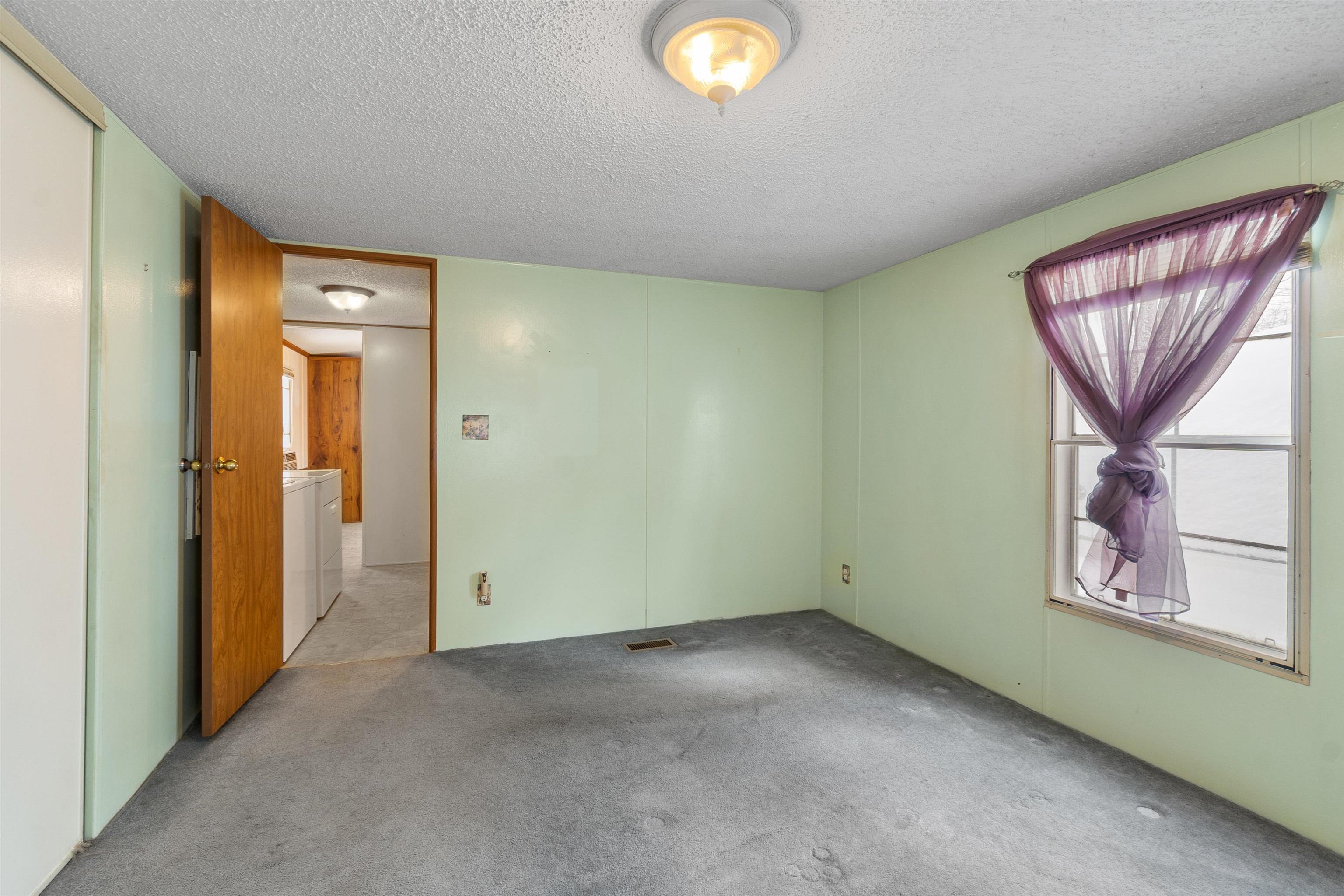 13 Parklane Road Hampstead, NH 03841 - Photo 15 of 29 Gallery Image 15