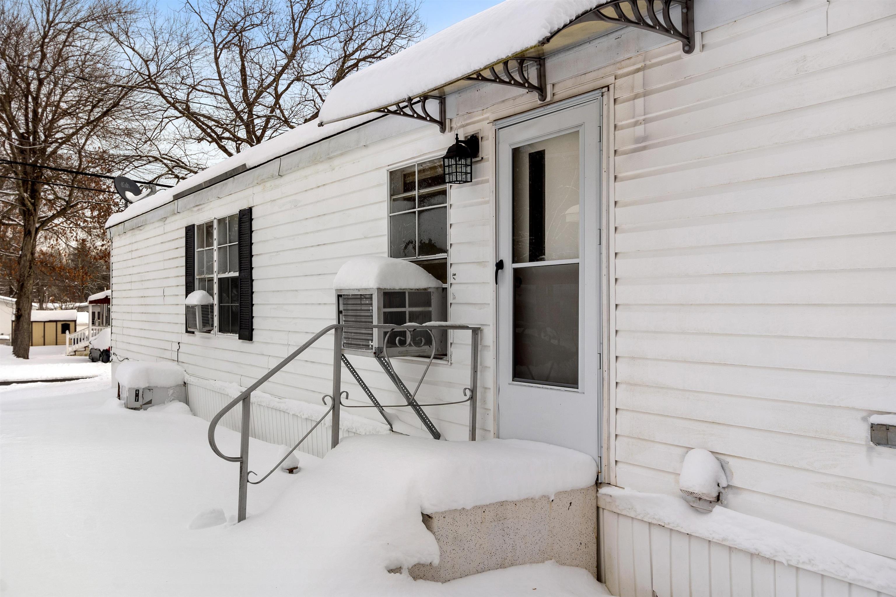 13 Parklane Road Hampstead, NH 03841 - Photo 21 of 29 Gallery Image 21