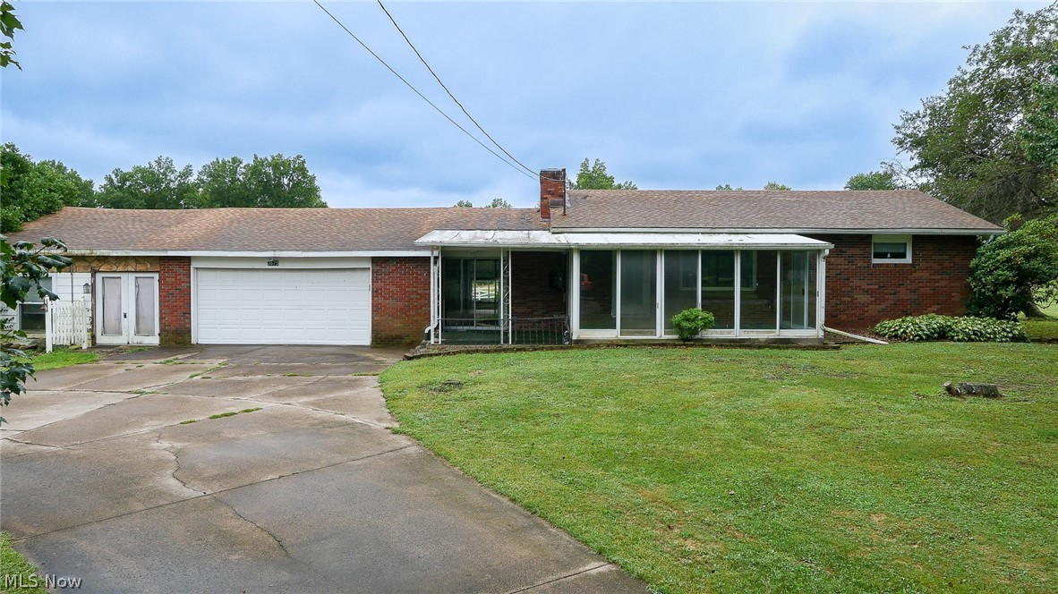 3675 Newton Falls Bailey Road Southwest Warren, OH 44481 - Photo 1 of 28 Gallery Image 1