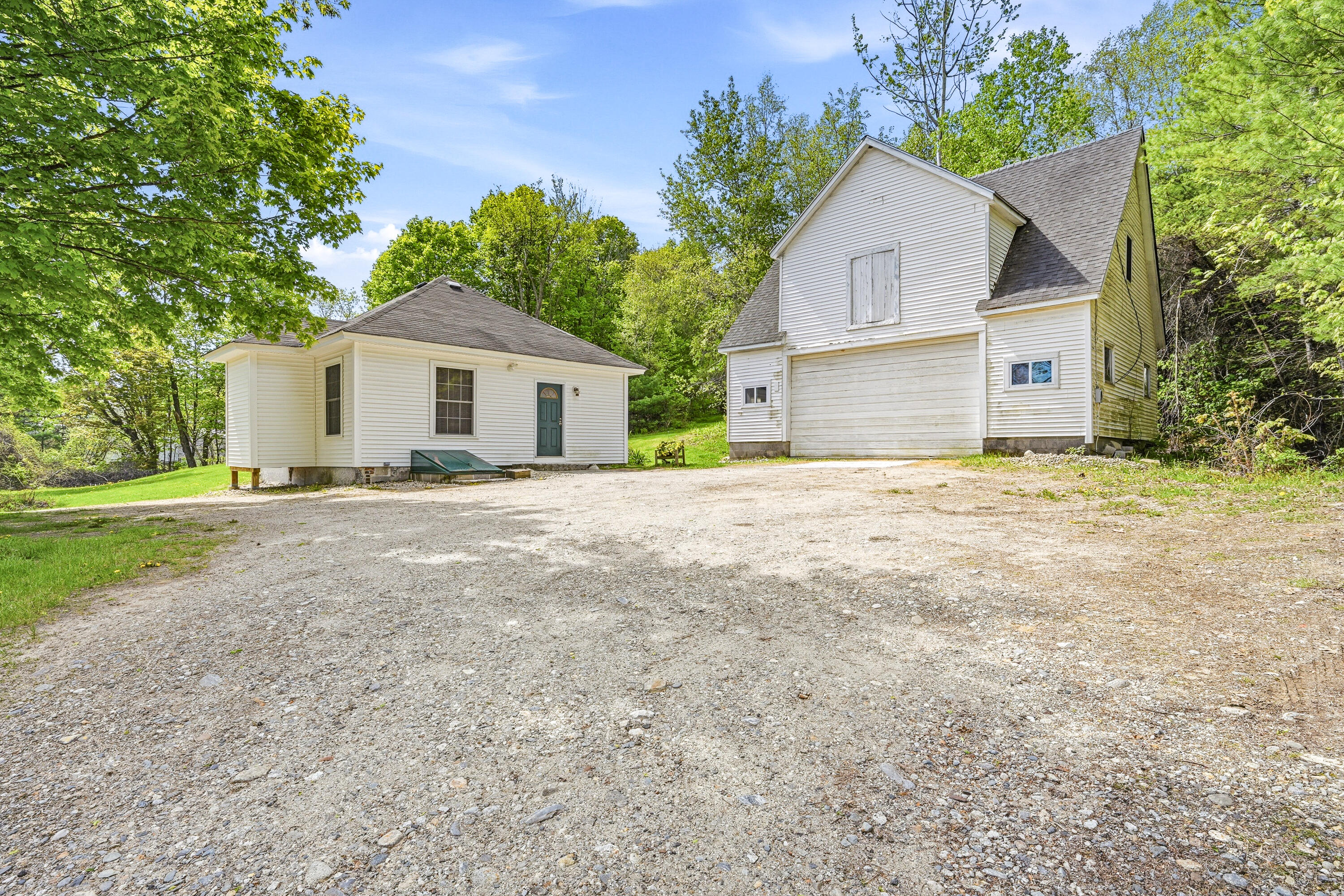 125 Megquier Hill Road Poland, ME 04274 - Photo 4 of 41