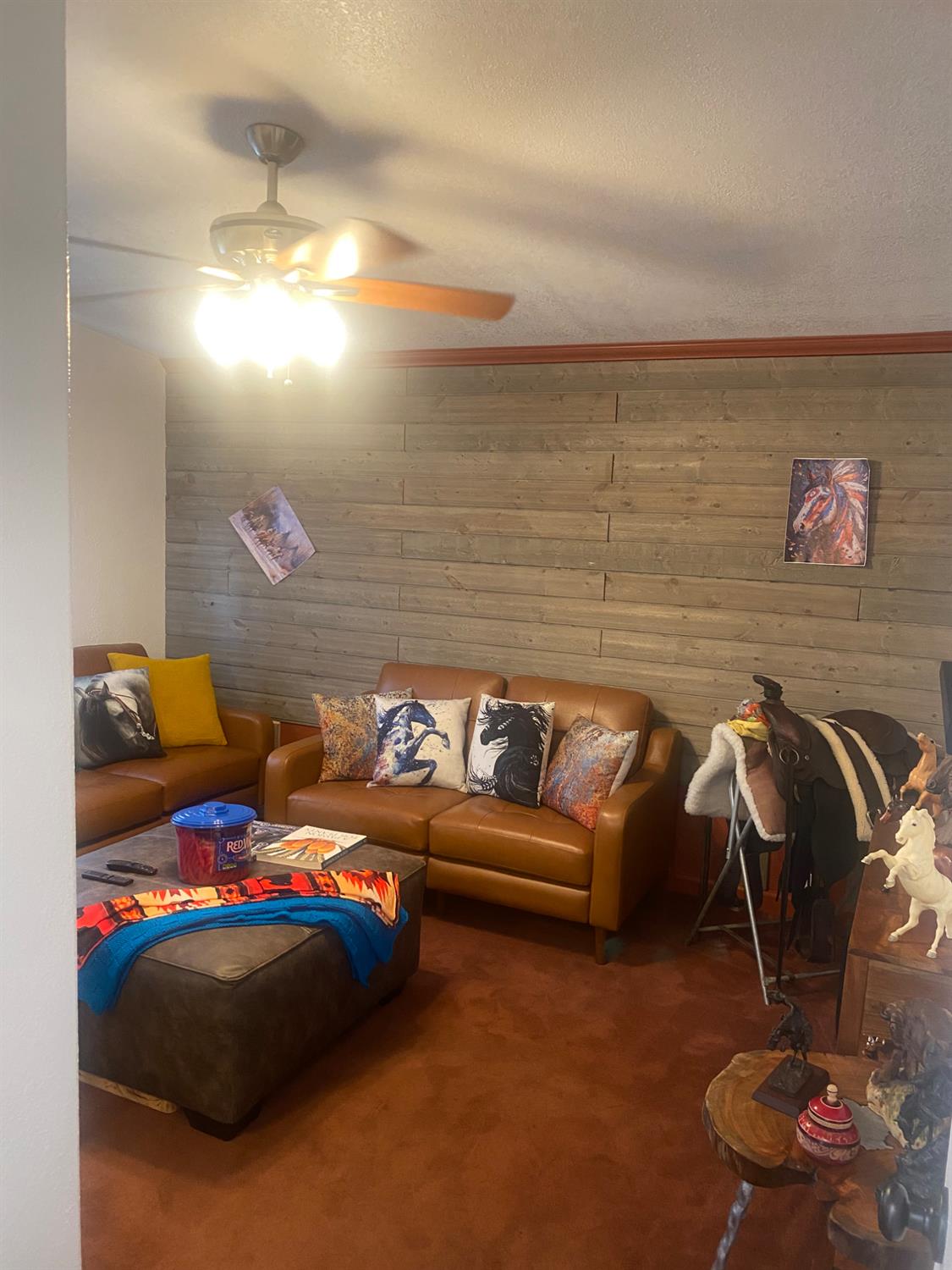 2575 South Willow, Unit 25 Fresno, CA 93725 - Photo 24 of 31 a bedroom with a bed and a couch