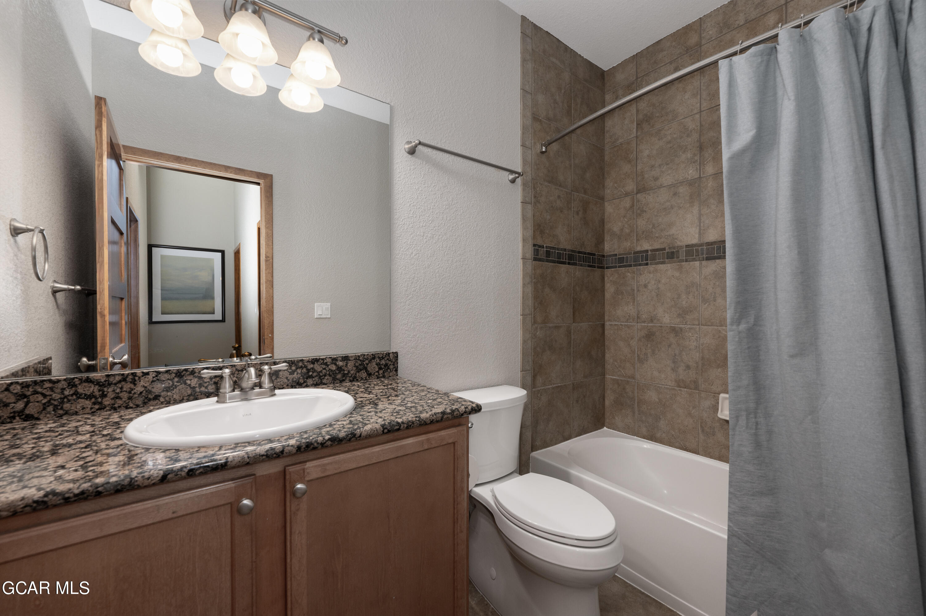 50 Pinecone Trail Fraser, CO 80442 - Photo 15 of 27 Guest Bathroom