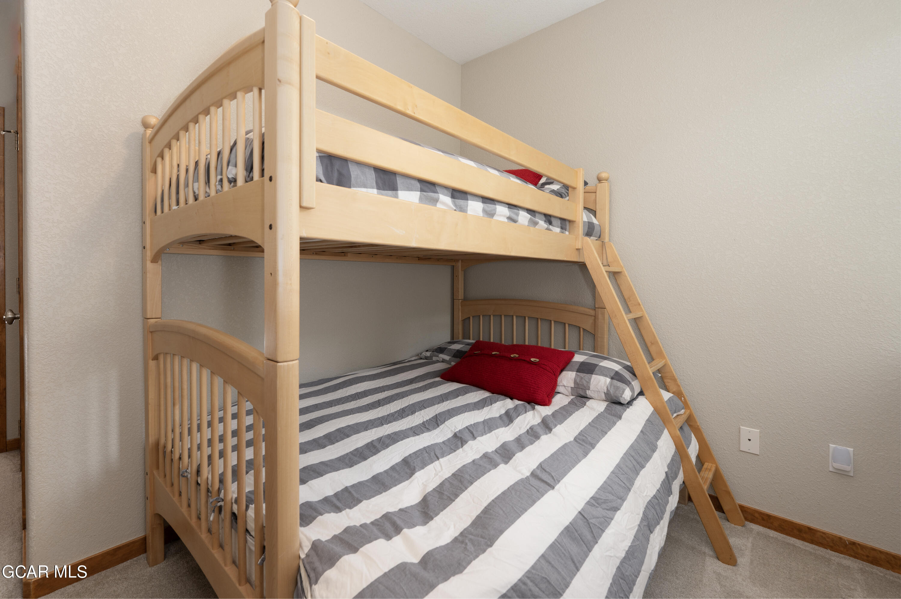 50 Pinecone Trail Fraser, CO 80442 - Photo 16 of 27 Bunk room