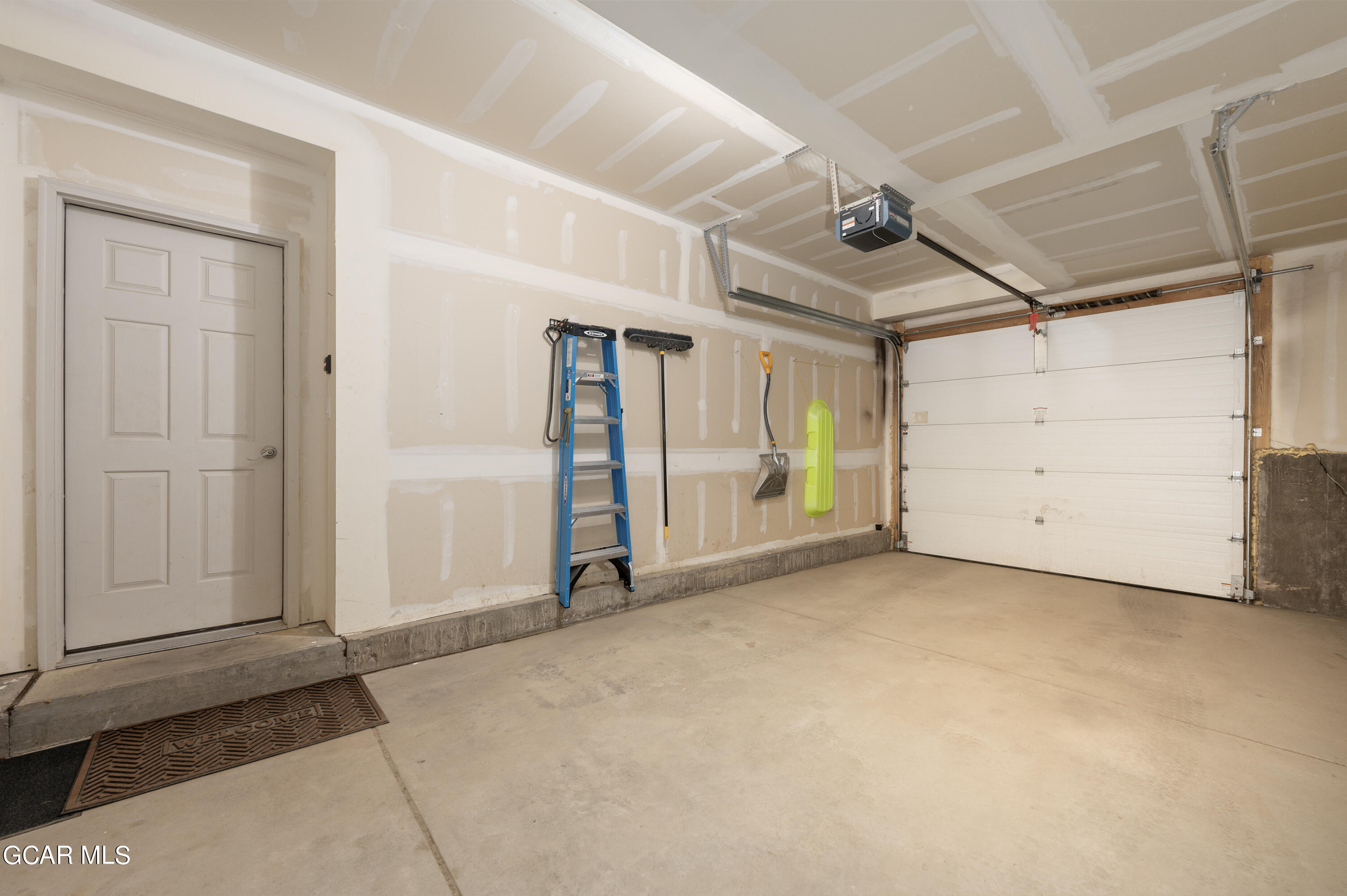 50 Pinecone Trail Fraser, CO 80442 - Photo 20 of 27 Garage