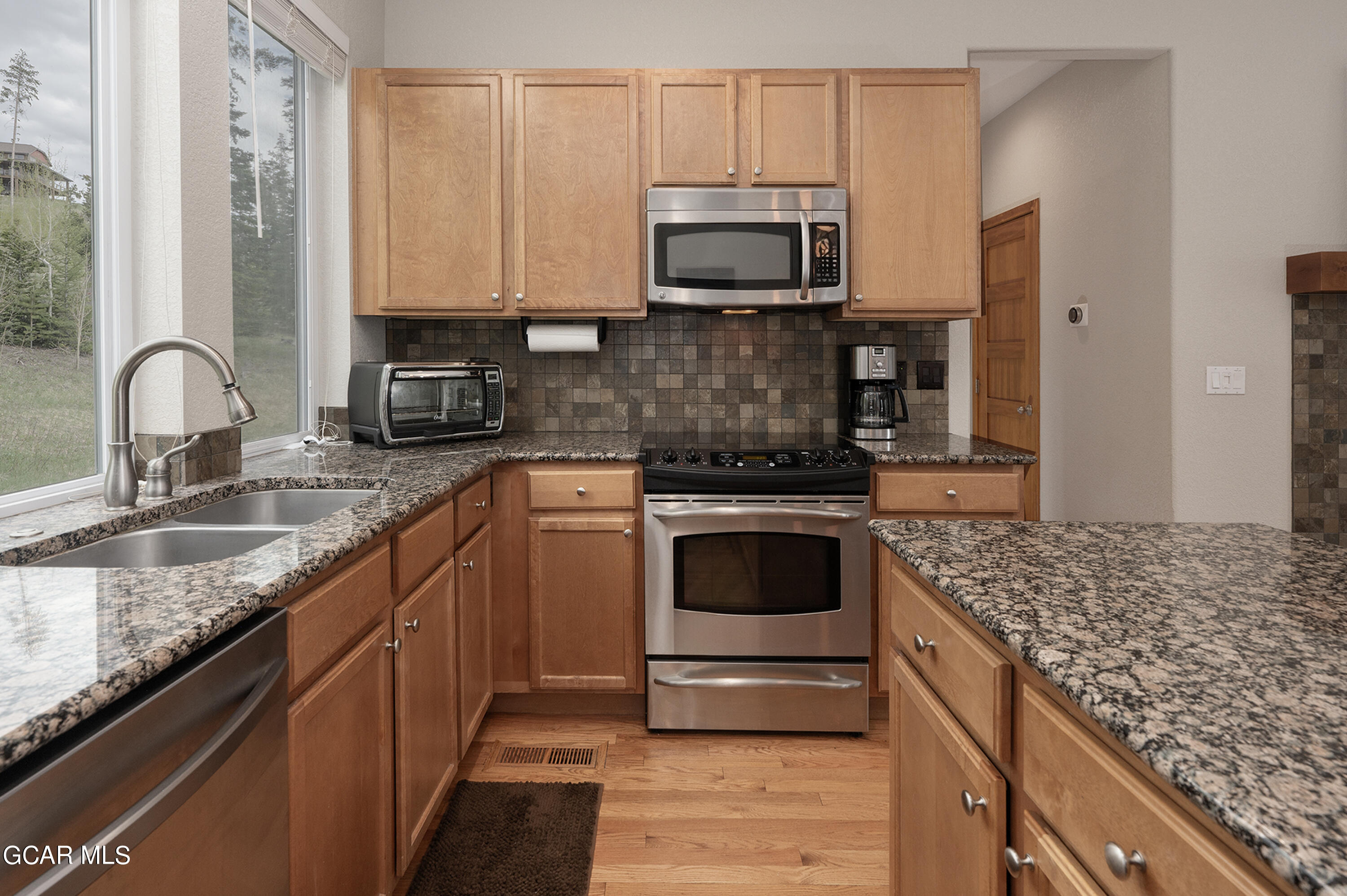 50 Pinecone Trail Fraser, CO 80442 - Photo 7 of 27 Kitchen